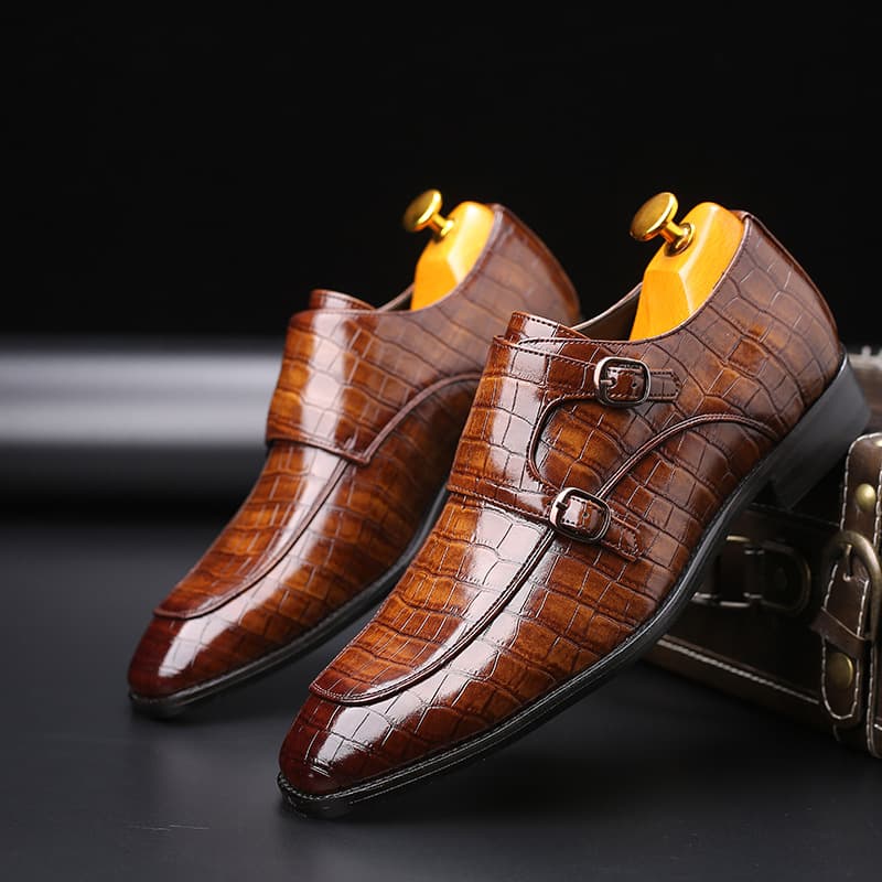 New leather shoes men's pointed shoes alligator leather shoes male side buckle casual men's shoes