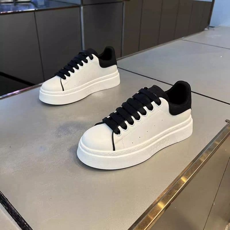 Baskets blanches Glide pour hommes, chaussures de sport tendance et polyvalentes, respirantes et décontractées pour l'automne, qui augmentent la ha