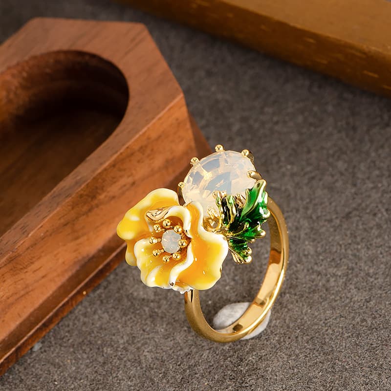 French Elegant Oil Drop Flower Zircon Open Ring Female Light Luxury Fashion High End Fat Hand Adjustable Index Finger Ring