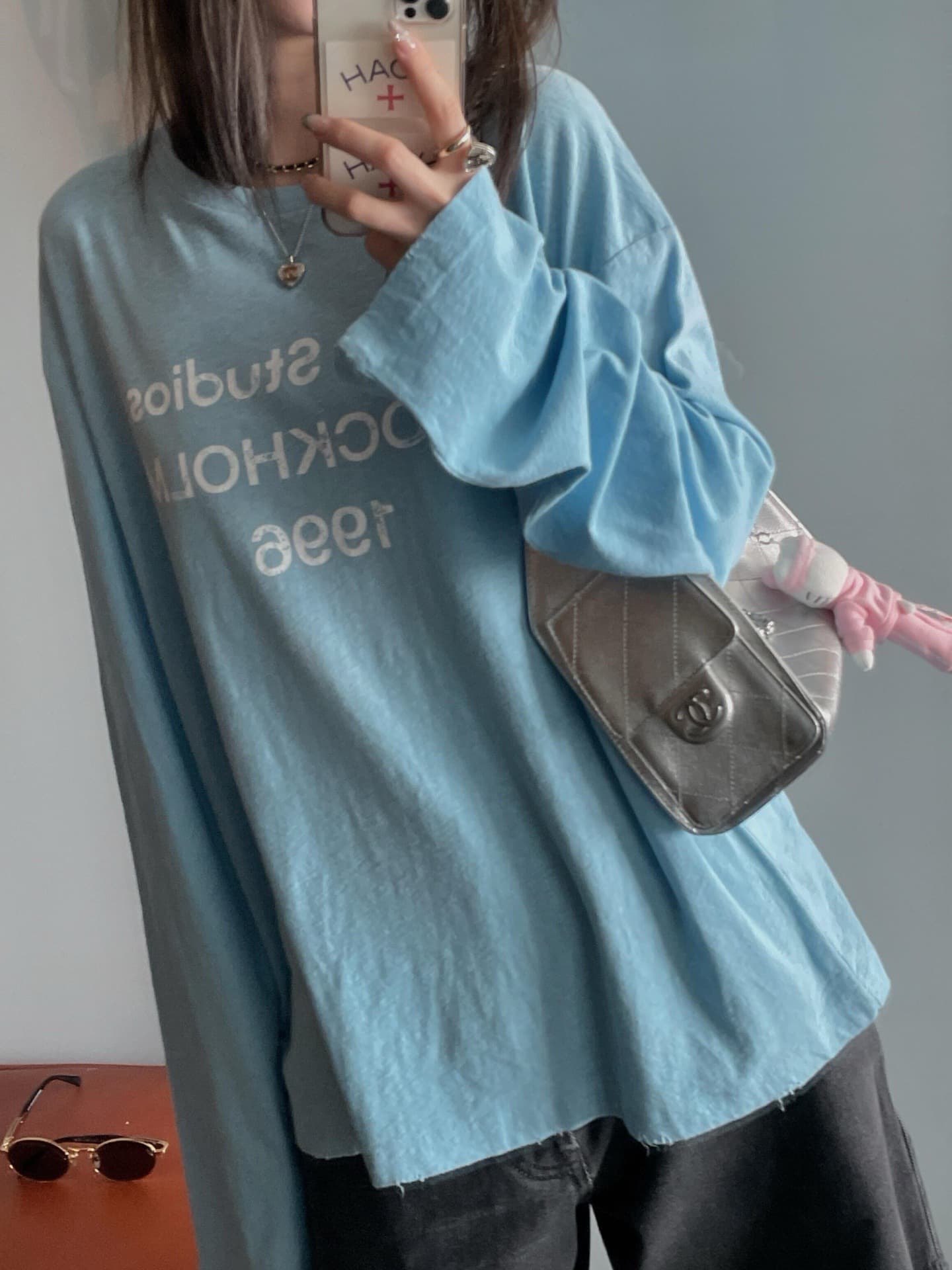 Version correcte du nouveau modèle 26, lettre avec impression du chiffre 1996, t-shirt ample à manches longues en coton-lin vieilli