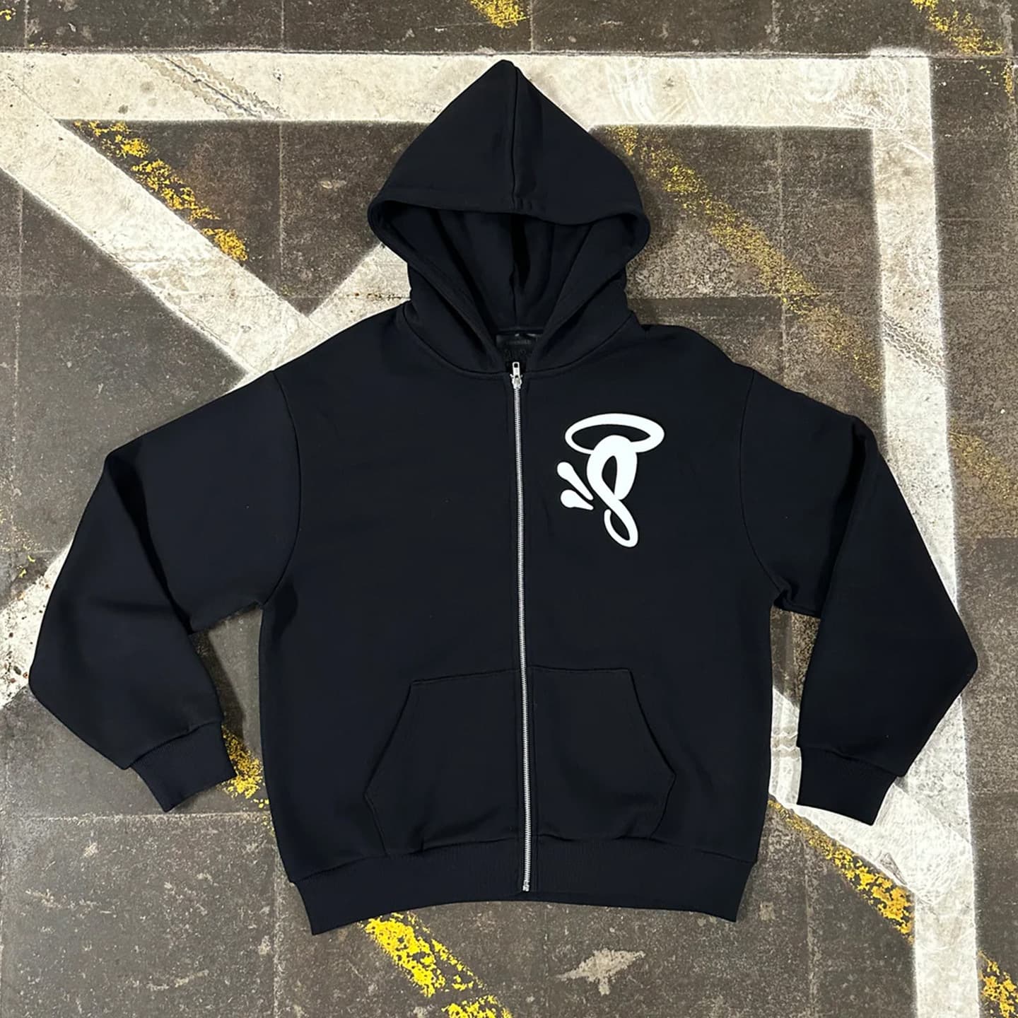 Y2K Retro Letter Print Hoodie – Oversized Fleece-Lined Zip-Up Unisex Streetwear (S-XXXL, Polyester, Vintage Aesthetic, 90s Nostalgia)