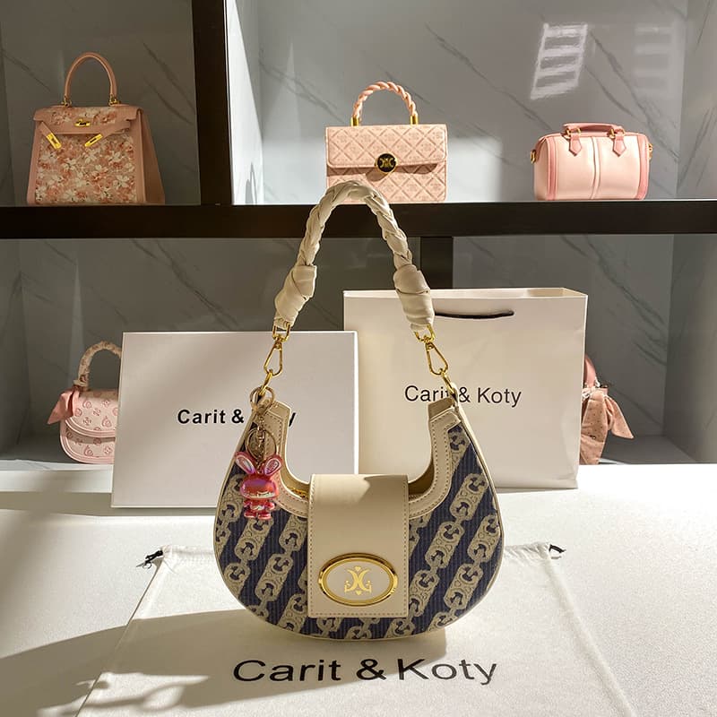Women’s Bags One piece fashion versatile woven underarm bag niche fashion shoulder crescent bag