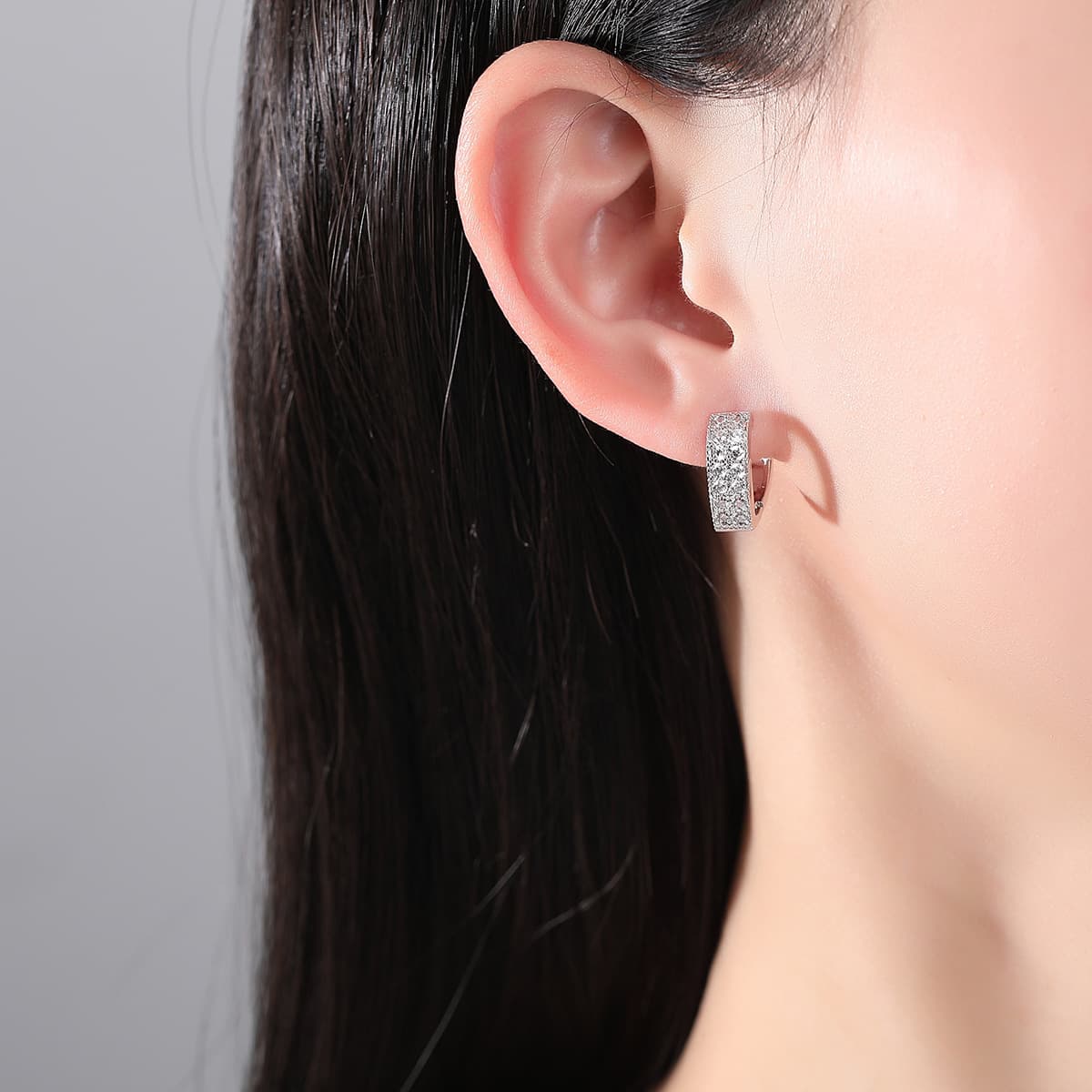 Women's Jewelry Elegant Heart-Shaped Zircon Stud Earrings With Micro-Pave Setting, Classic Love Design For Trendy Women Gifts For Girls