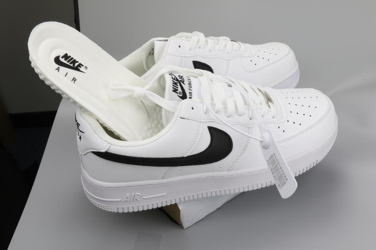 Baskets tendance pour couple, chaussures de sport décontractées, chaussures de basket-ball, sensation de pied super douce avec semelle intérieure