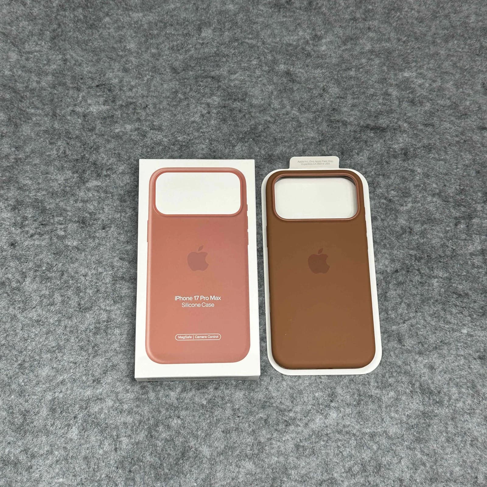 Étui magnétique en silicone d'origine pour iPhone Max Pro 17 / Mag.safe Cover