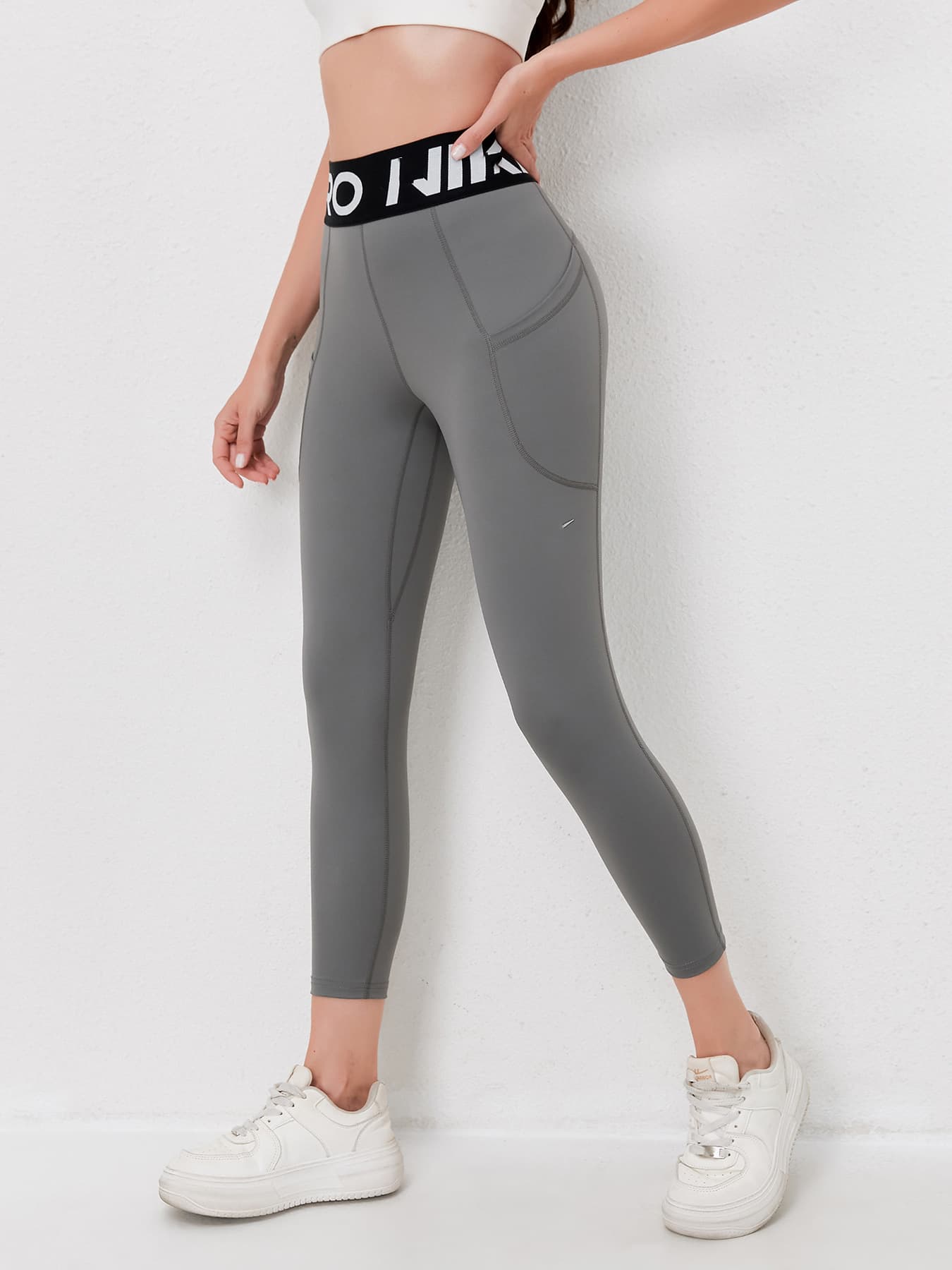 Pantalon de yoga taille haute avec poches - Leggings de sport gainants et galbants pour femme - Pantalon de compression extensible pour le fitness, d