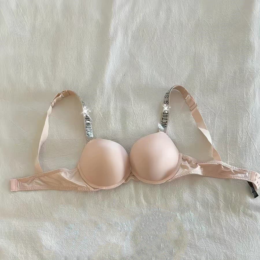 Bretelles ornées de diamants scintillants, surface lisse et sensuelle, modèle basique à armatures, effet push-up, soutien-gorge fin et épais