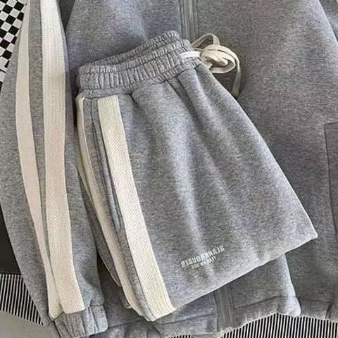 Ensemble pull streetwear pour homme : manches longues et jogging | Coupe ample et décontractée
