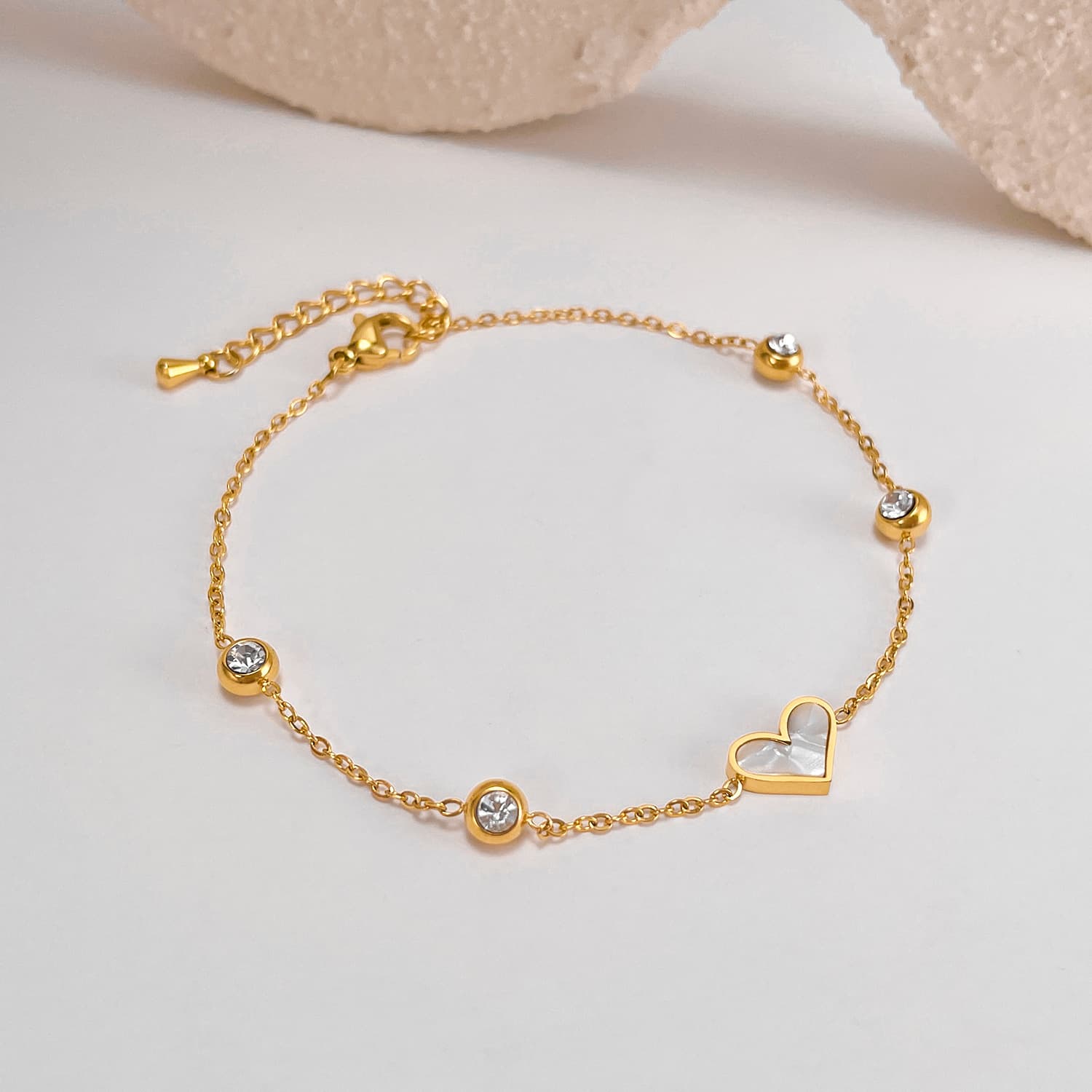 Korean Style New Bracelet For Women Fashion Niche Light Luxury Versatile Titanium Steel Zircon Mother-of-Pearl Heart