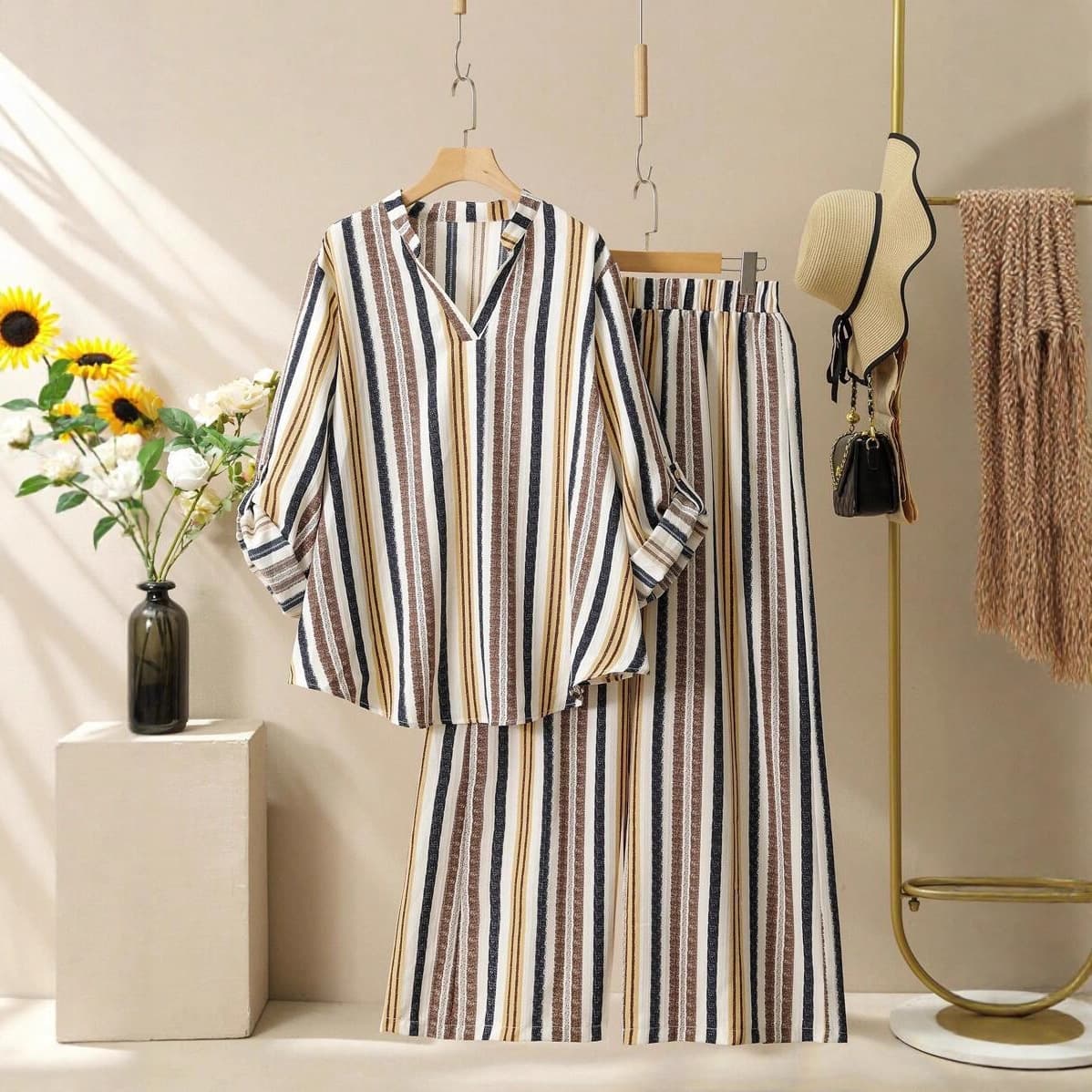 "Women's Striped Print V-Neck Lounge Set - Soft Long Sleeve Top & Comfort Pants Autumn Winter Matching Outfit"
