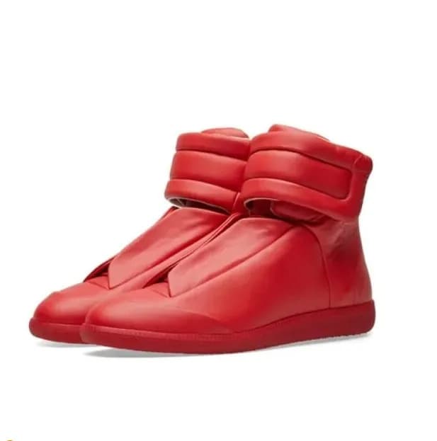 2025 New High-Top Martin Boots Classic Versatile Men's Genuine Leather Flat Casual Sports Training Shoes