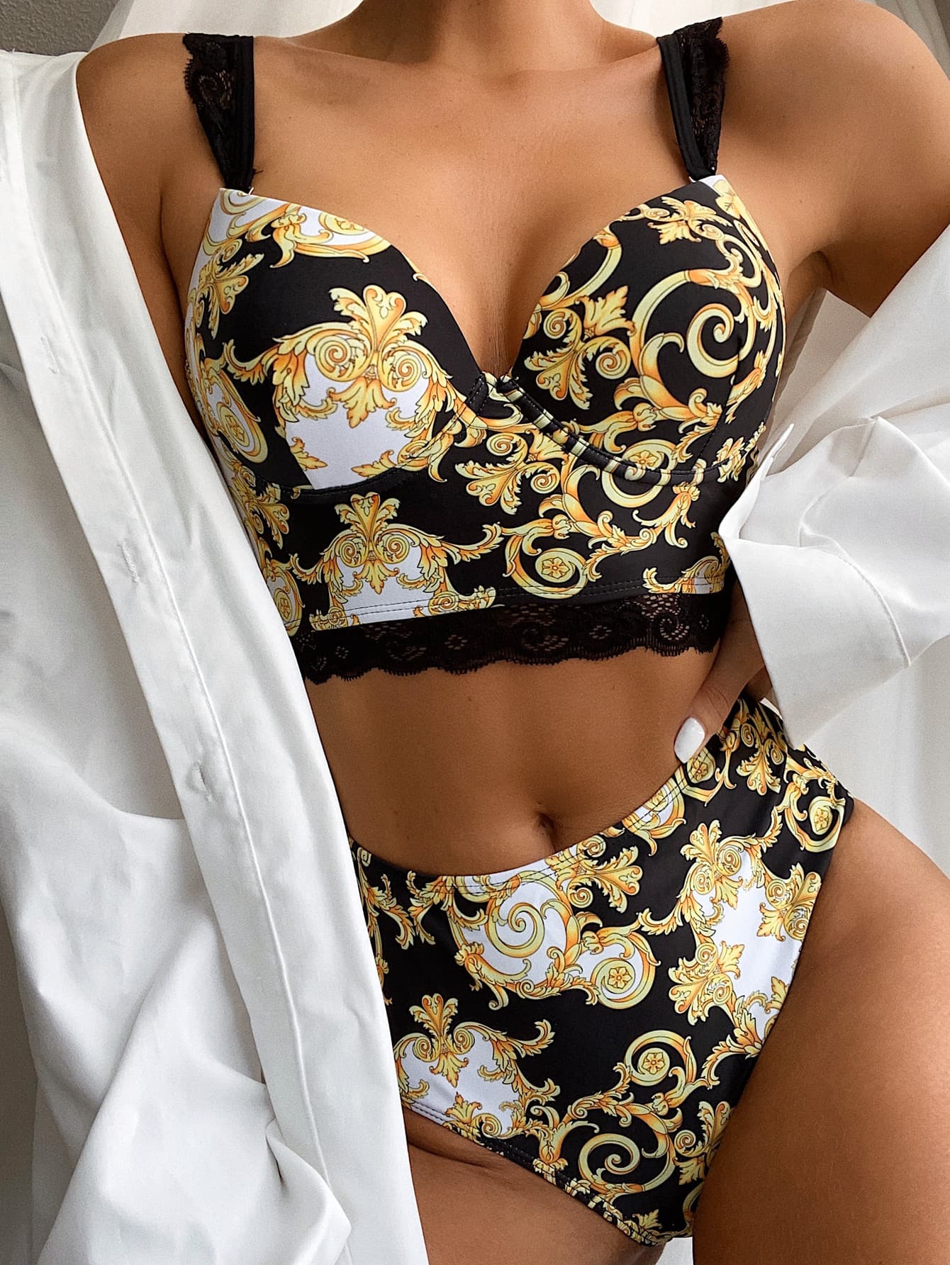 Women's split swimsuit lace strap bikini