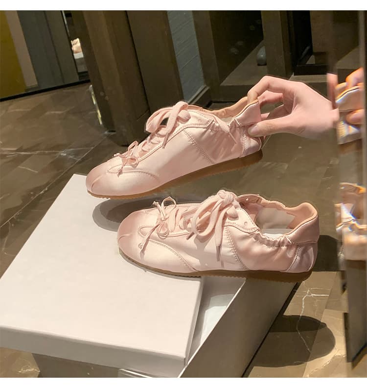 Sheepskin Ballet Shoes Sweet Girls Round Toe Satin Sneakers