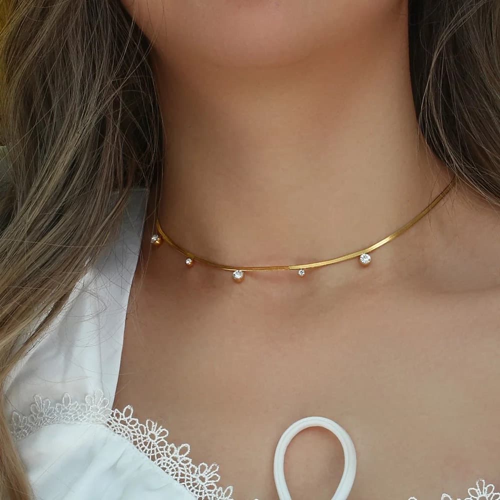 Women's Jewelry Set Fashion Simple Retro Style Real Gold Electroplated Titanium Steel Round Zircon Blade Chain