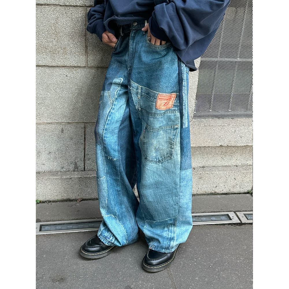 Vintage Washed Patchwork Jeans For Men & Women – Distressed Denim Pants With Printed Design, Relaxed Fit & Straight Wide Leg​