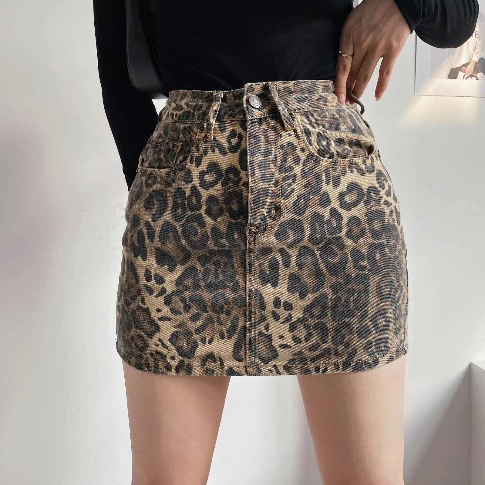 European And American Niche Hot Girl Leopard Print A Line Sexy Hip Skirt Autumn New High Waist Denim Skirt