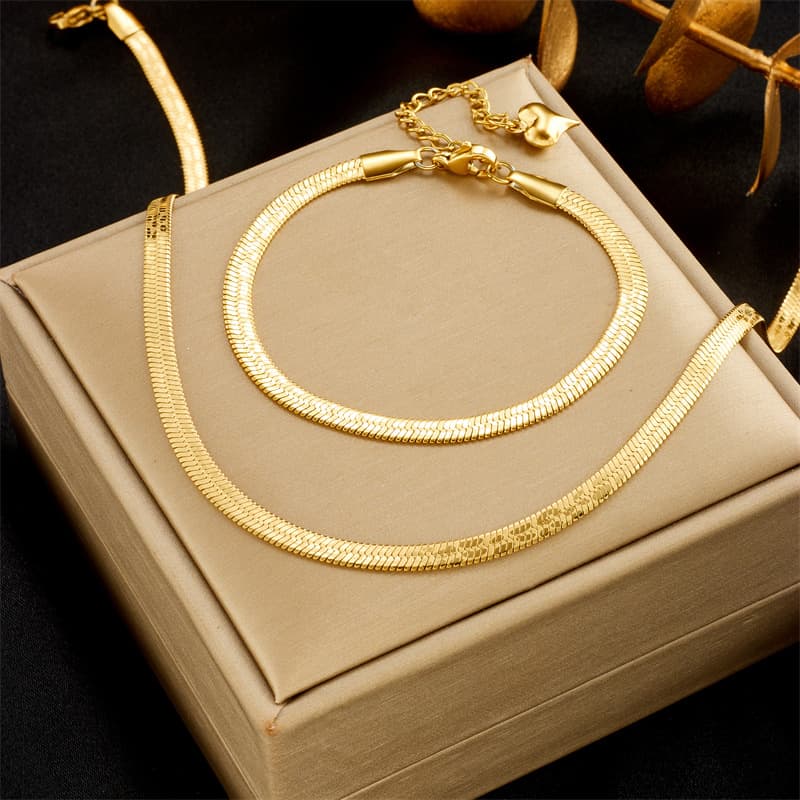Niche fashion simple design titanium steel gold-plated braided print snake bone chain necklace bracelet metal jewelry set
