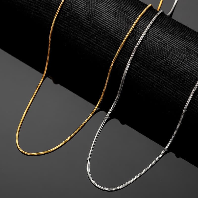 Elegant Titanium Steel Round Snake Bone Chain Necklace - Ultra-Thin Minimalist Layering Choker For Women (Rose Gold/Gold/Silver)
