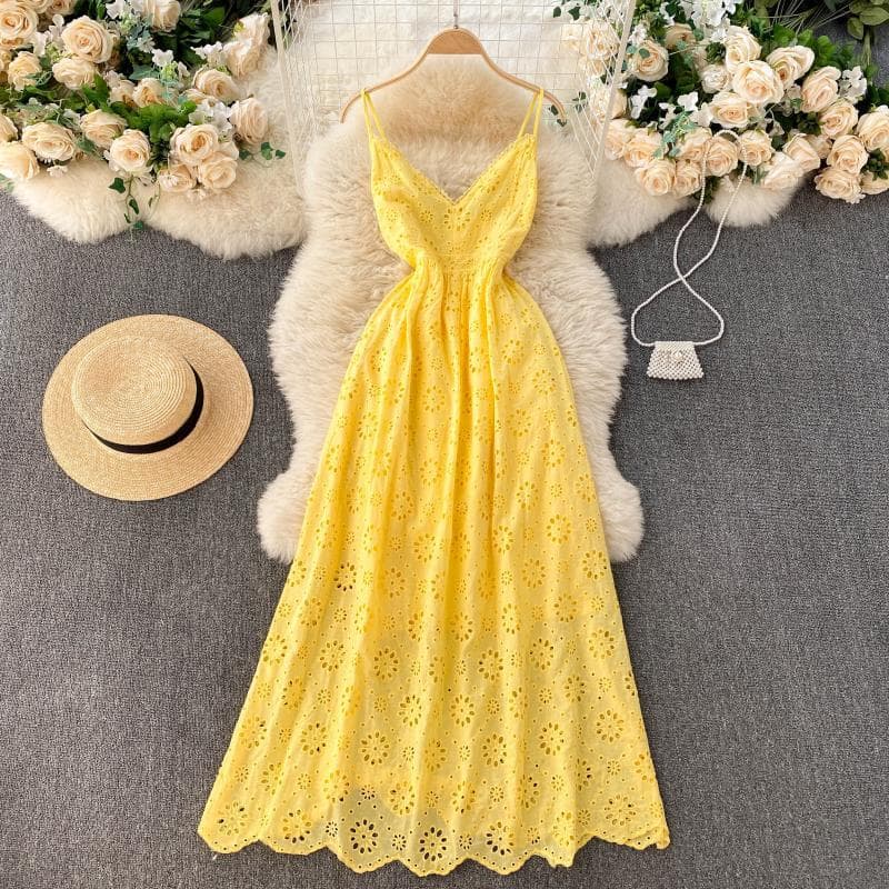 Women's Heavy Industry Hollow Flower Shape Sexy Collar Backless Suspender Dress Spring New Style Goddess Resort Style Long Skirt Trendy