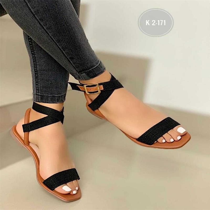 Large Size Shoes 2025 Summer New Ankle Wrap Outerwear Belt Buckle Sandals Slippers Women's
