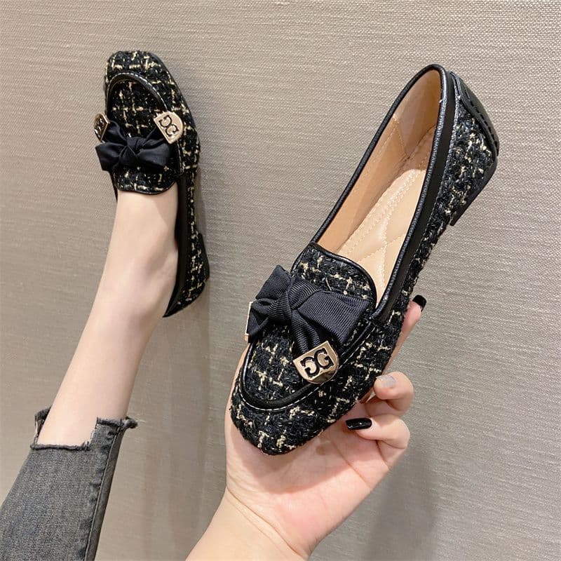 Netizen Versatile Square Head Soft Sole Bean 2023 New Flat Bottom Small Fragrant Style Single Shoes for Women with One