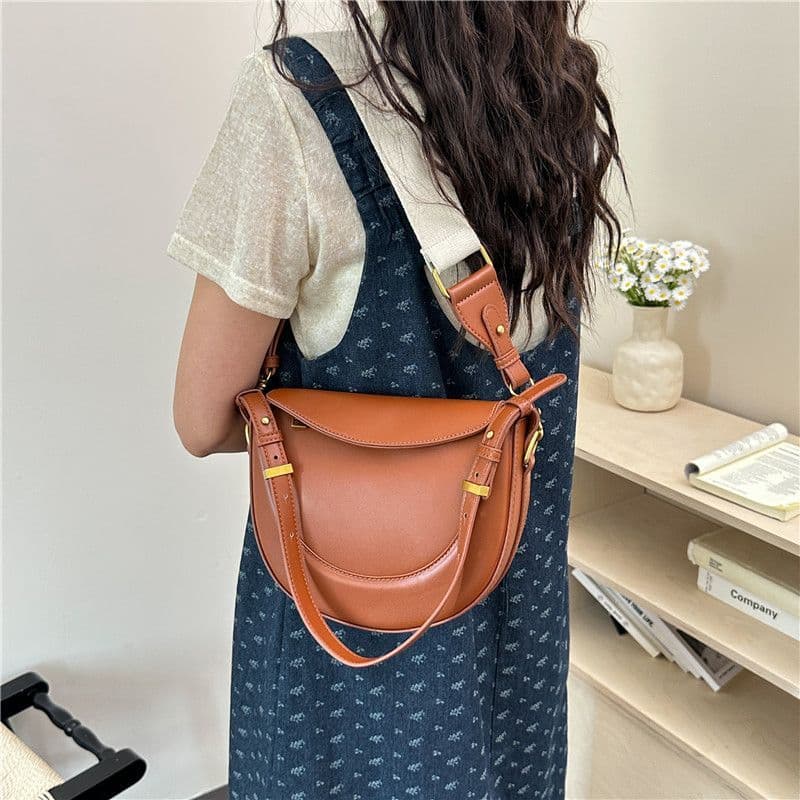 Trendy Simple Retro Saddle Women, 2026 New Model, High Aesthetic Fashion, Versatile And Exquisite Crossbody Bag For