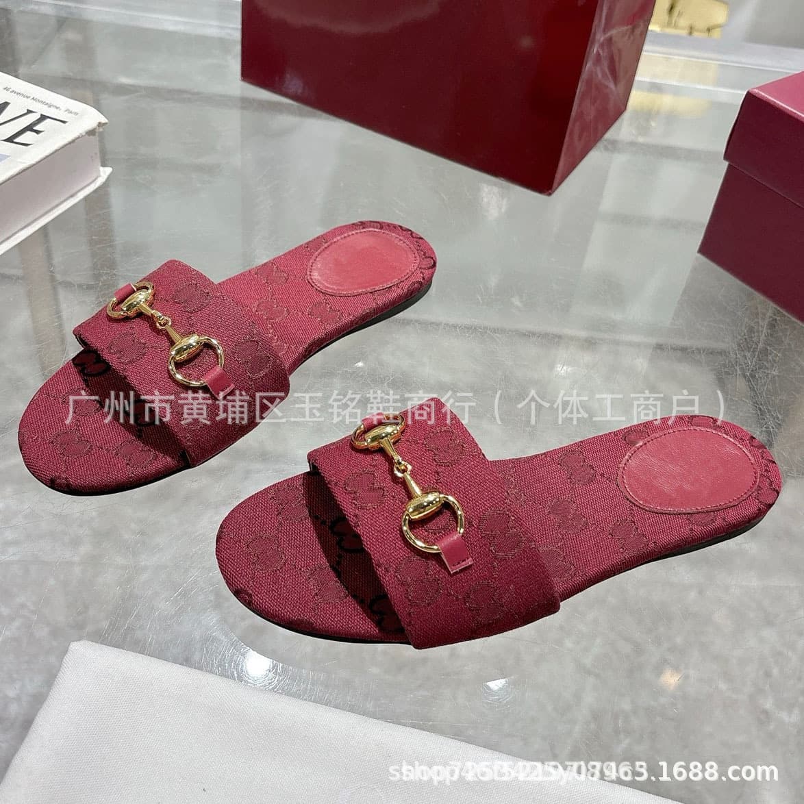 Nouvelle version des sandales GUCCI Horsebit été 2026 à boucle métallique pour femmes - Vente directe