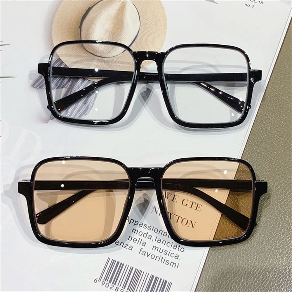 New Classic Vintage Square Oversized Sunglasses Women Men Retro Black Sun Glasses UV400 Cycling Goggle