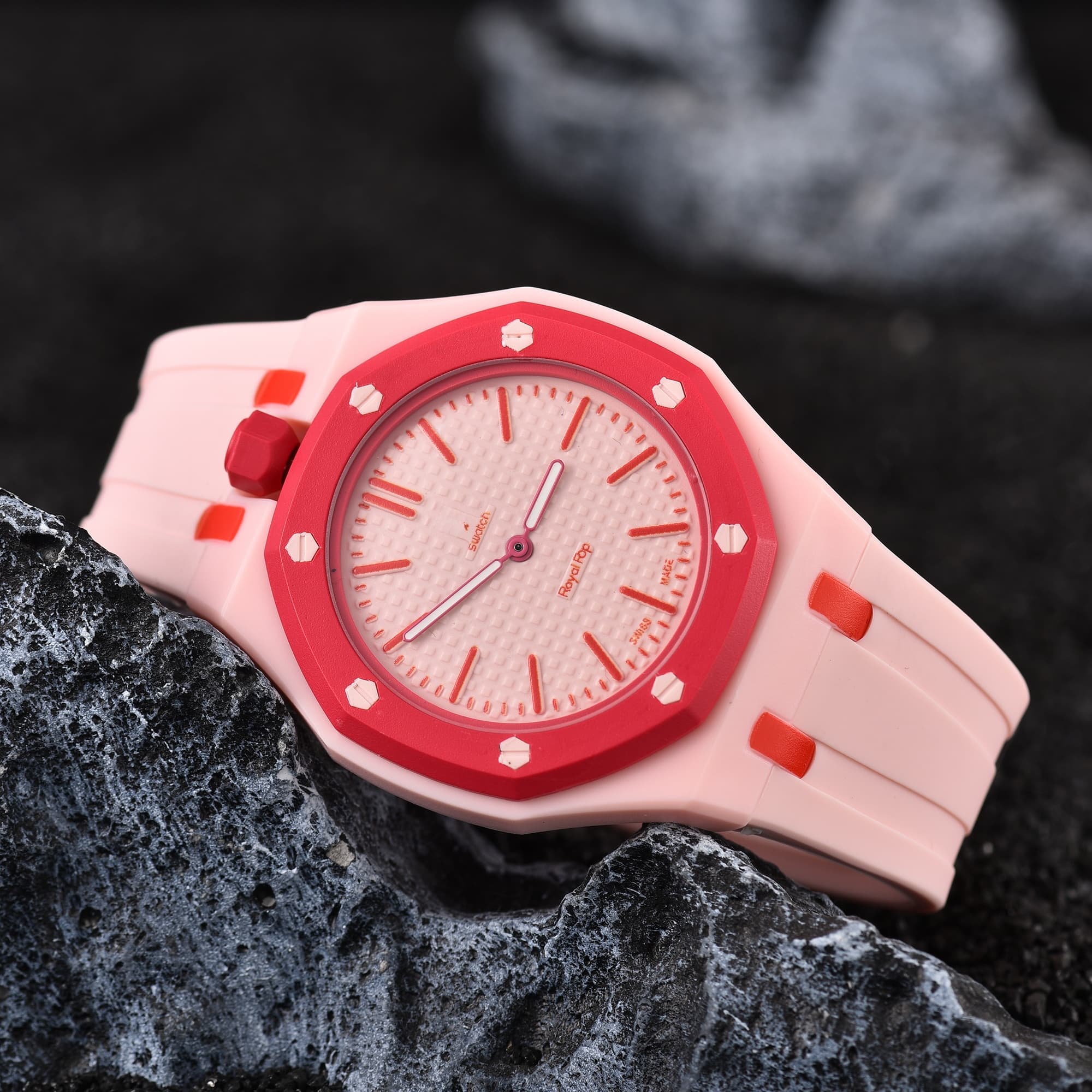 Montre homme AP Swatch en édition limitée, à mouvement quartz : un incontournable de la mode.