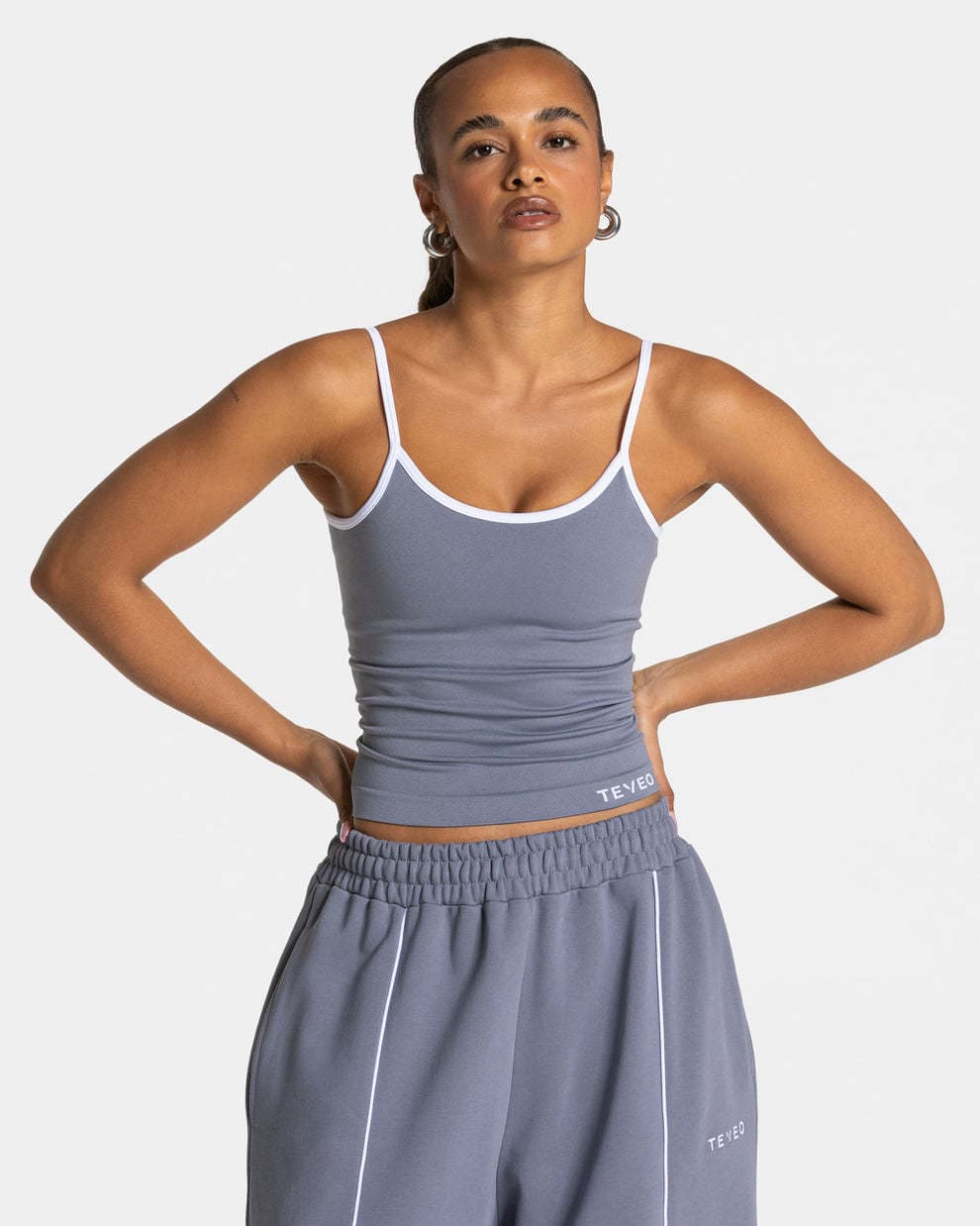 Ensemble débardeur et short de yoga ajusté sans coutures à blocs de couleur - Un article très populaire