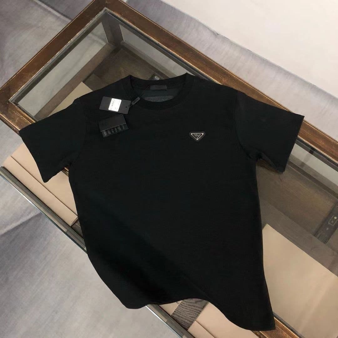 T-shirt à manches courtes unisexe, tendance et ample, avec logo triangulaire brodé, style célébrité sur Internet, nouvelle collection été 2025