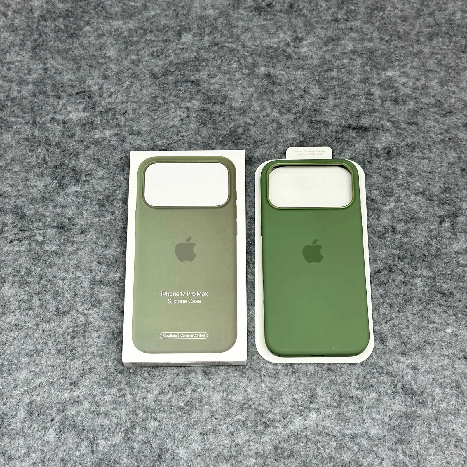 Étui magnétique en silicone d'origine pour iPhone Max Pro 17 / Mag.safe Cover