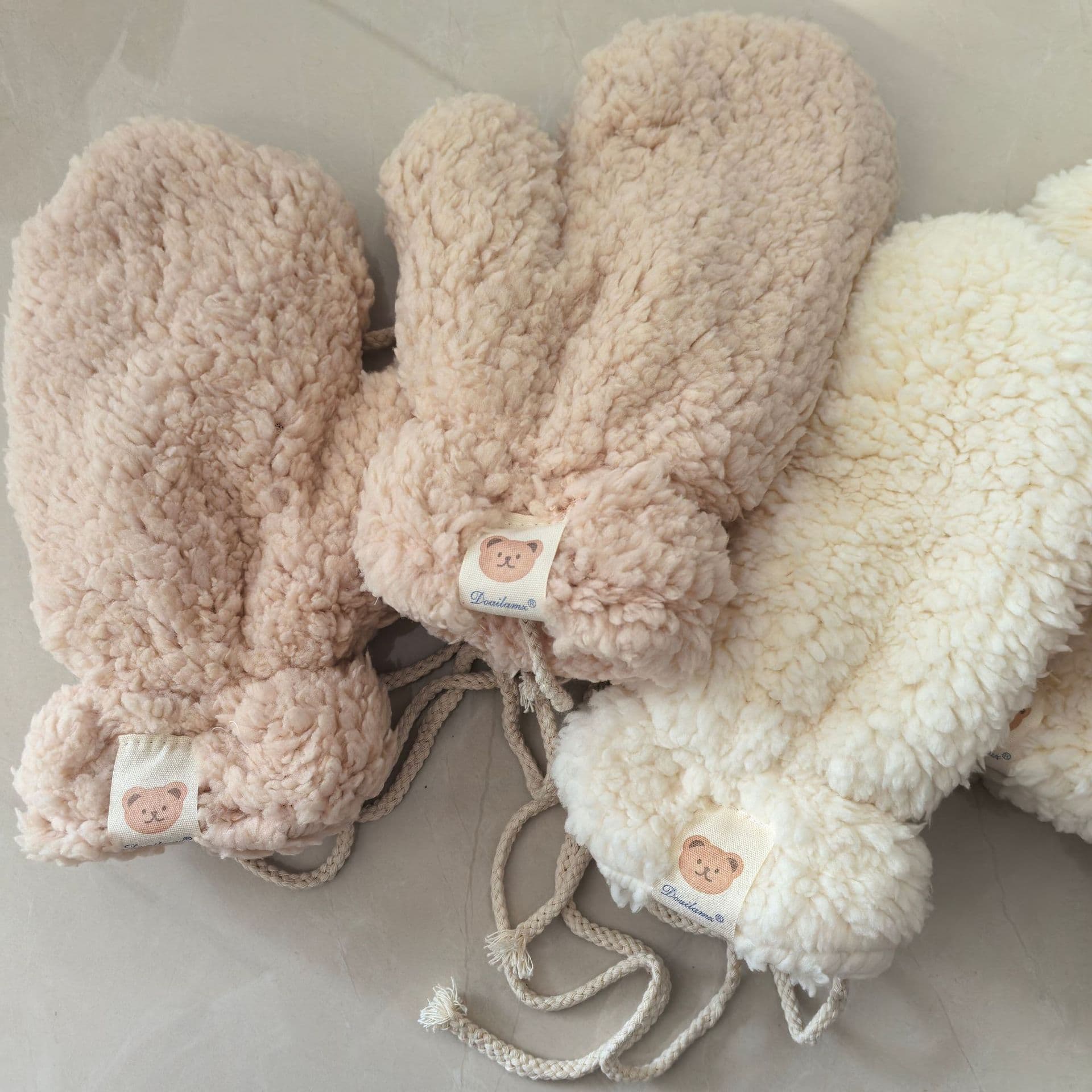 Warm Gloves Lamb Wool Plush Bear Women's Neck Hanging Cute Student Cycling Riding Thickened Fleece Cold-Proof Adult