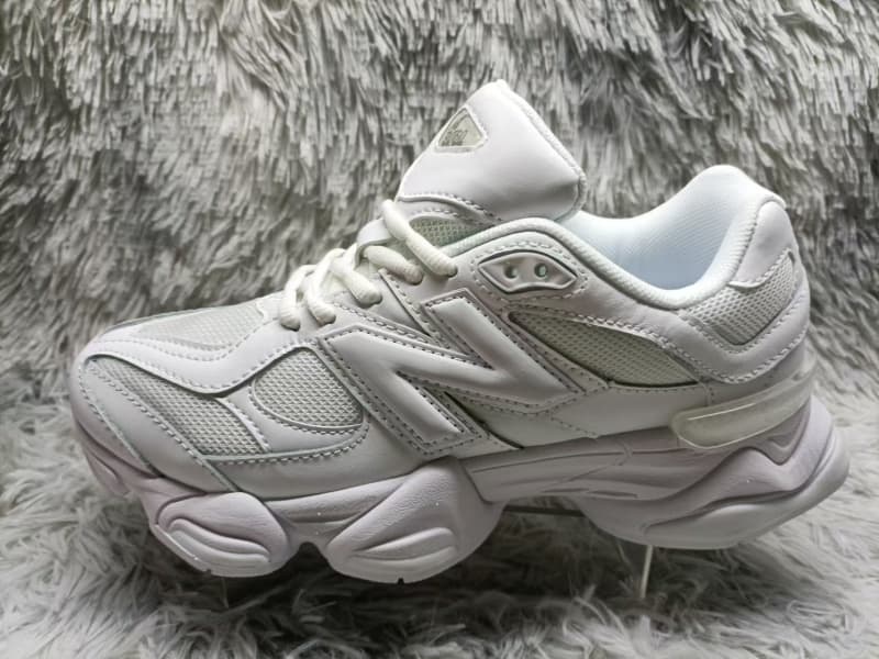 Chaussures de course respirantes, rétro, décontractées et classiques, en mesh assorti, avec amorti, modèle 9060.