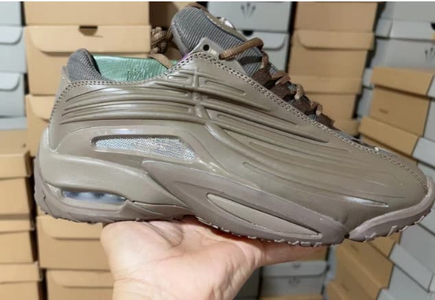 Chaussures de sport pour hommes Big Eyes Chaussures de course basses Chaussures de basket-ball antidérapantes
