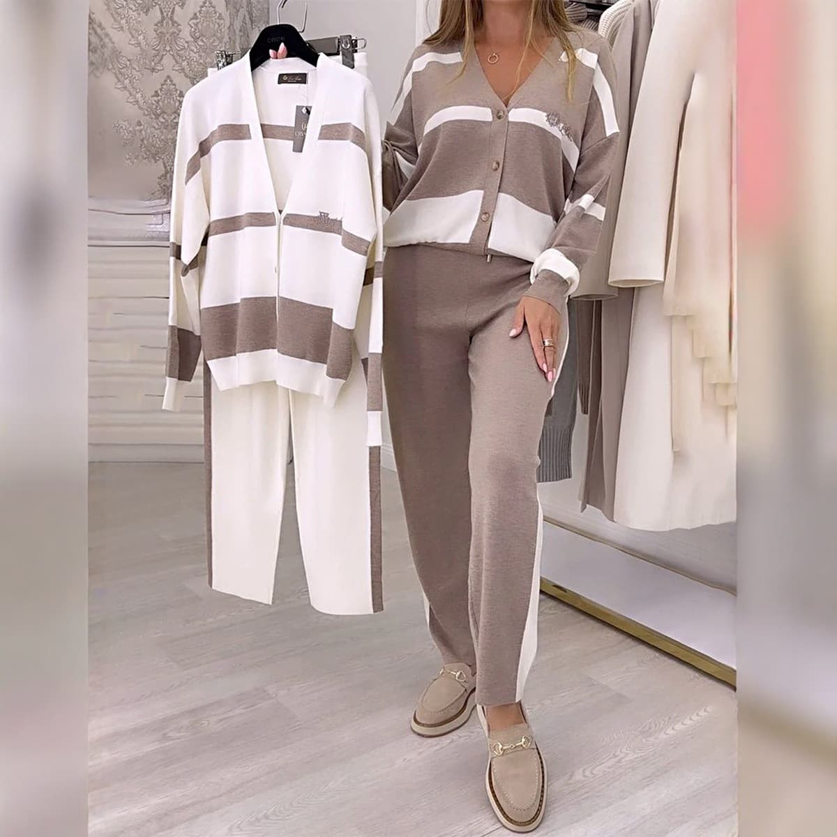 VWomen's Clothing Intage Inspired Striped Contrast Panel Two-Piece Set - Long Sleeve Top & Trousers For Women