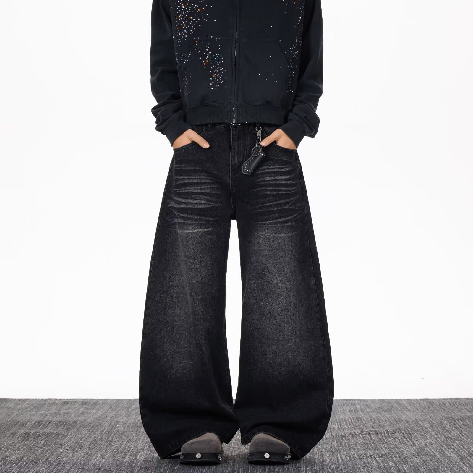 ​​"Vintage High-Waisted Straight Jeans – Classic Black & Gray Denim For Women (S-3XL)"​​