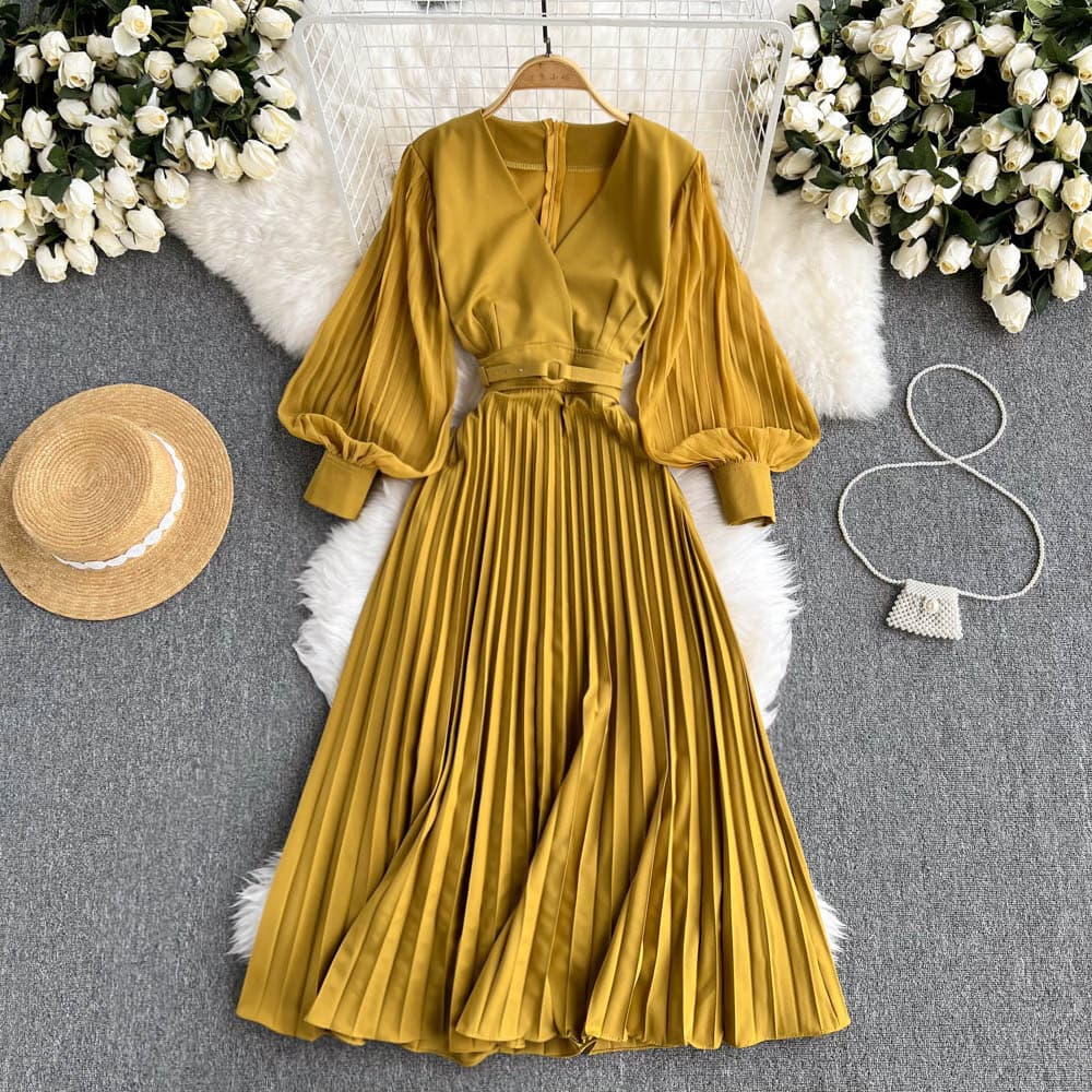 Women's retro V-neck waist dress royal sister light cooked wind long lantern sleeve elegant temperament pleated skirt