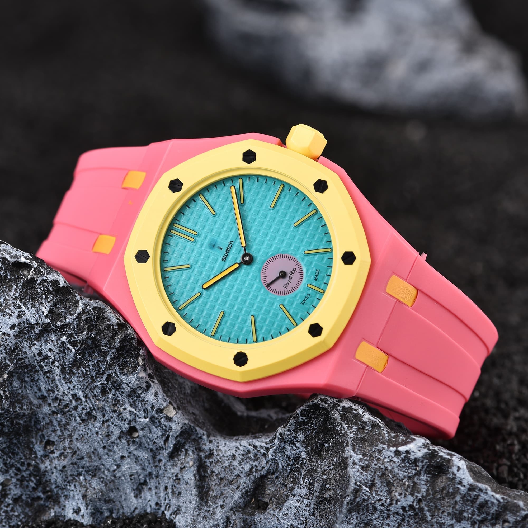 Montre homme AP Swatch en édition limitée, à mouvement quartz : un incontournable de la mode.