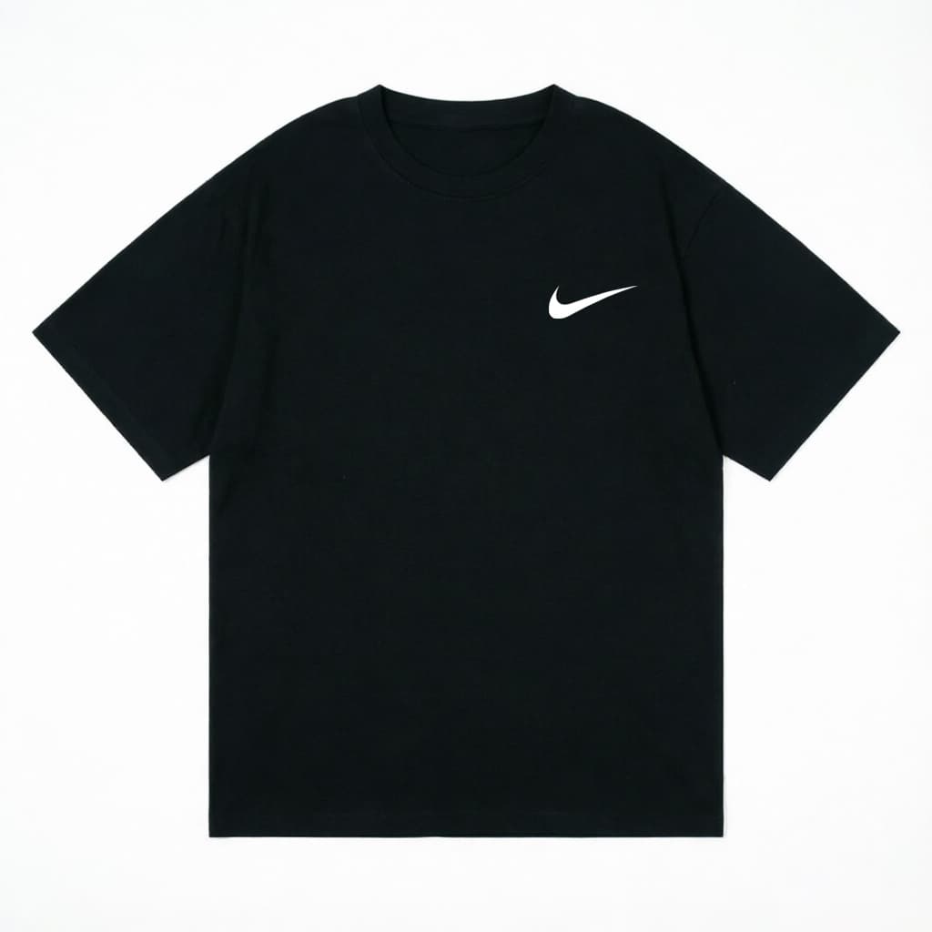 T-shirt d'été pour homme Nike Style. Imprimé Swoosh, coupe athlétique décontractée. Tissu respirant et performant, évacue la transpiration et