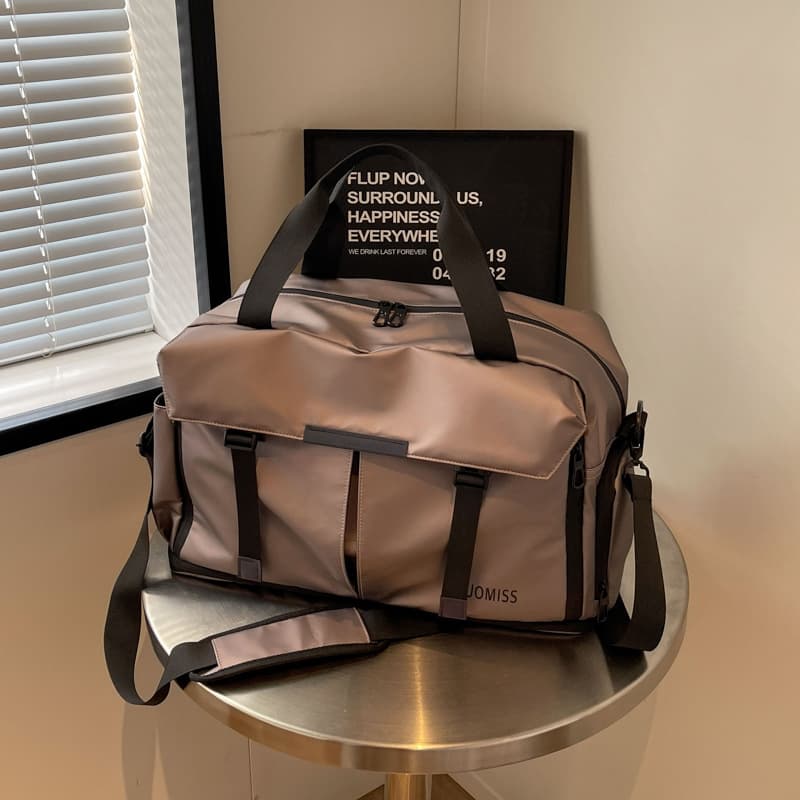 Fashionable new travel bag, fitness bag, handbag, luggage bag, large capacity training yoga exercise bag