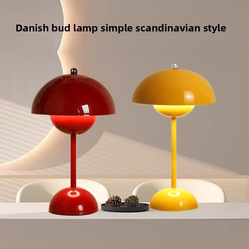 Flower Bud Bedroom Bedside High-end Vintage Eternal Light Ornament Wedding Cream Mushroom Atmosphere Table Lamp