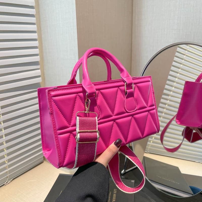 Fashionable Small Square Crossbody Bag With Wide Strap - Elegant & Versatile Handbag For Women, PU Leather, Classic Quilted Design