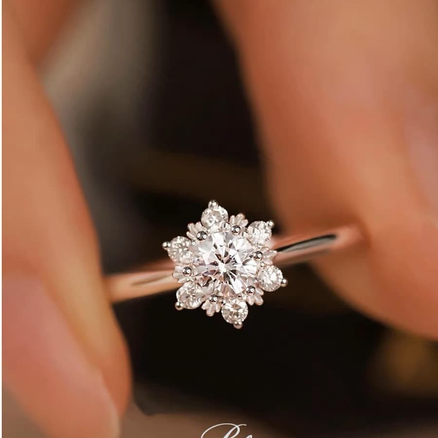Simulated Snowflake Moissanite Diamond For Women Unique Design Fashion Personality Index Finger Wedding Ring Adjustable