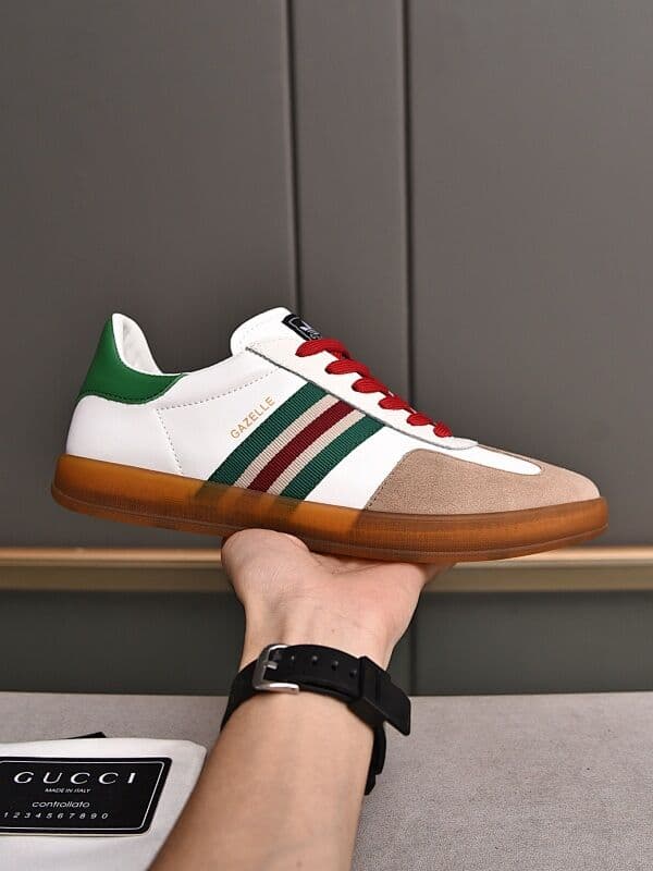 Chaussures de surf Gucci Joint pour hommes, idéales pour les sports et loisirs de plein air