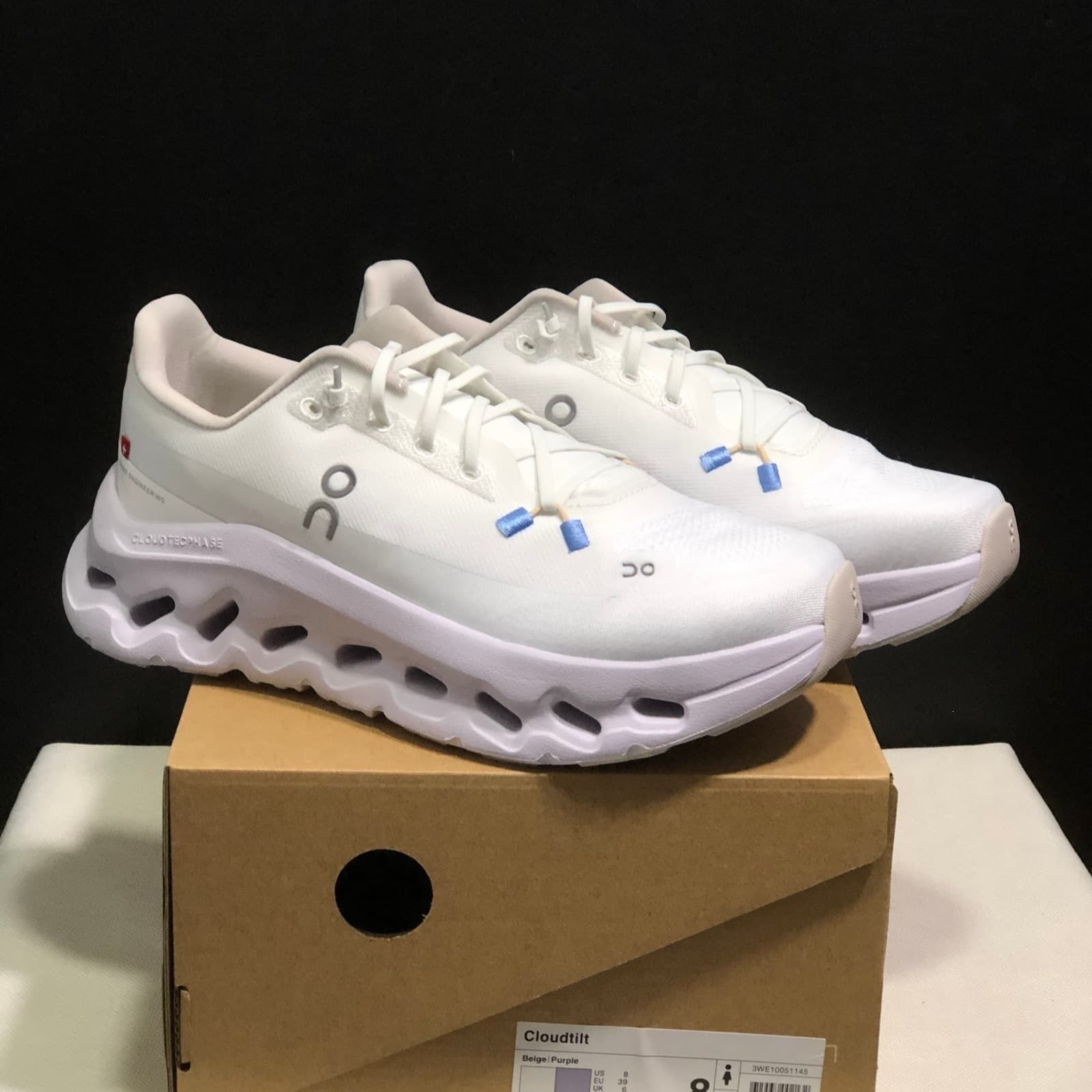 Nouveauté en matière de commerce transfrontalier : chaussures de sport Cloudtilt pour couples (hommes et femmes), légères et amortissantes.