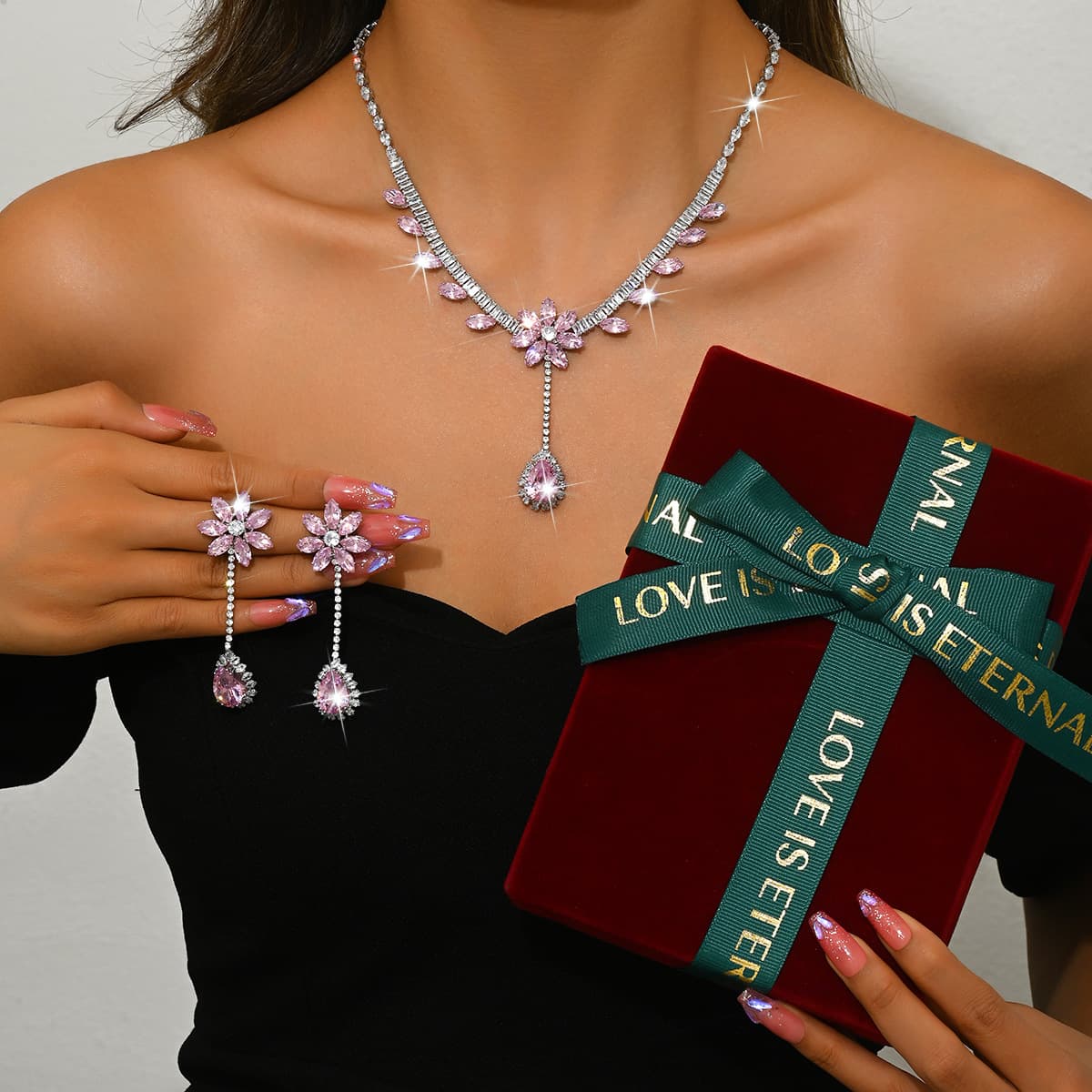 Women's Jewelry Set Fashion Trend Zircon Luxury Necklace Earrings Set Hot Style Wearing Skirt Pink Flower Tassel