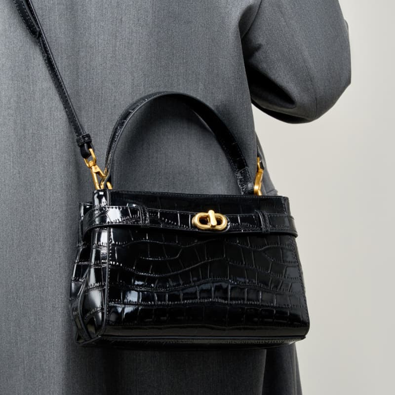 Large Size Women's High End Crocodile Pattern Lock Small Square Bag New Genuine Leather Handbag Commuter Messenger Bag