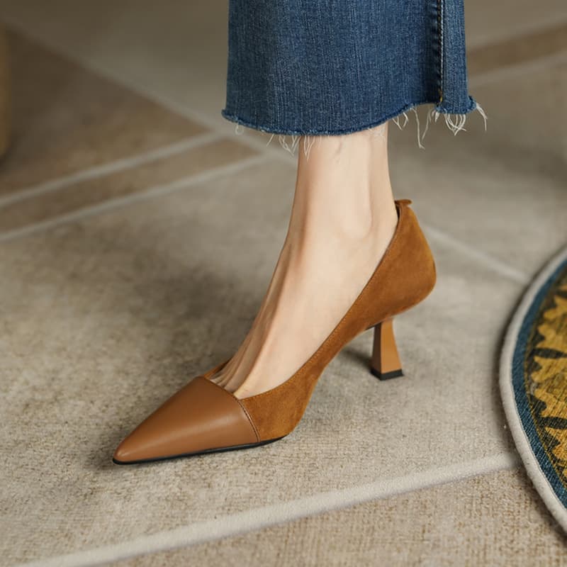2023 Autumn New Patchwork Brown Shallow Mouth Single Shoes For Women French Pointed Toe Thin Heel Versatile Elegant High