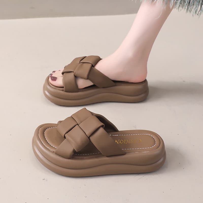 Platform Slippers Women Wear High-grade 2024 Summer New Soft Sole Flip-flops Fashion Slippers